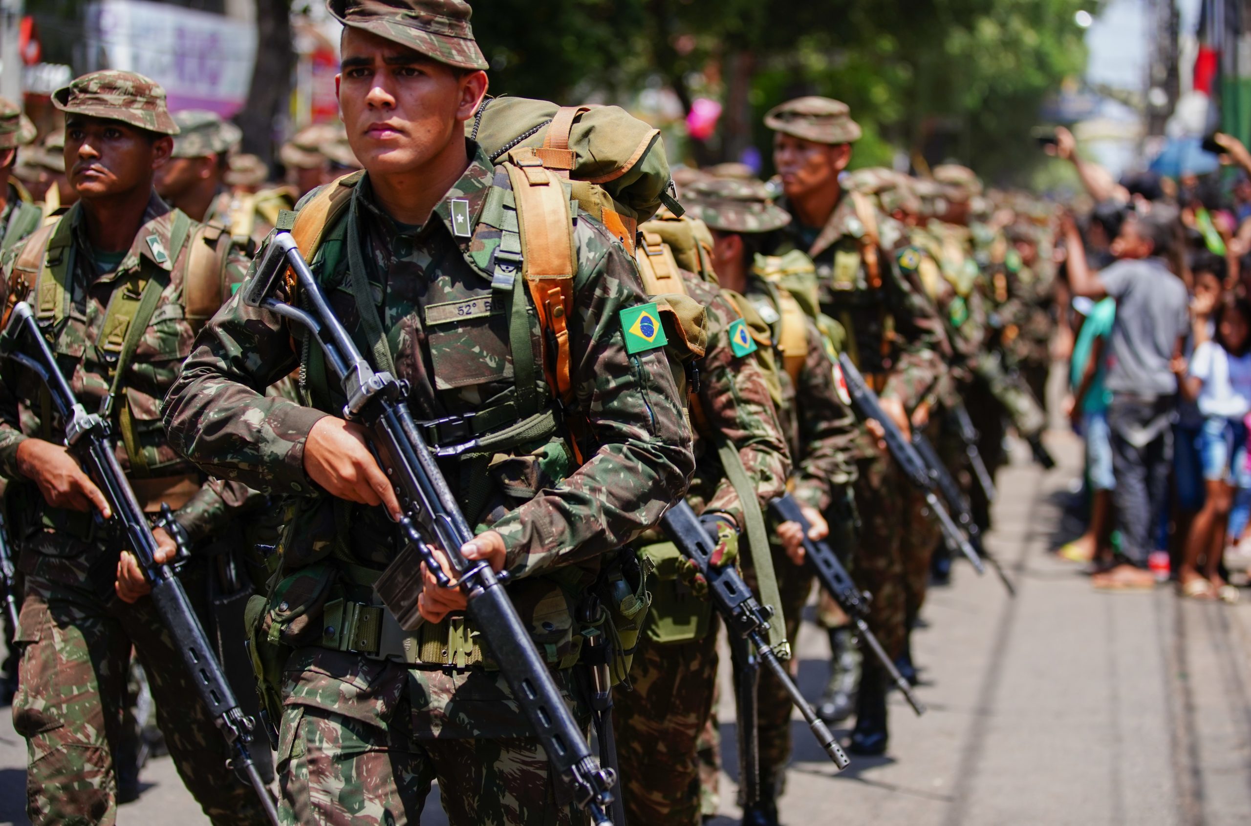 Exército brasileiro está convocando reservistas até janeiro de 2023