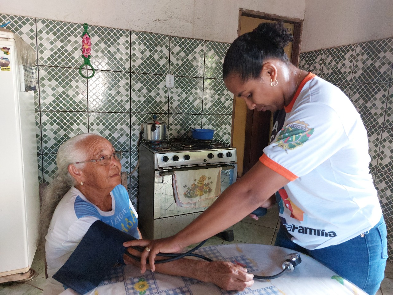 Gente cuidando de gente: Agente Comunitário de Saúde é o elo entre  comunidade e Unidade Básica de Saúde - Prefeitura de Marabá - Pa