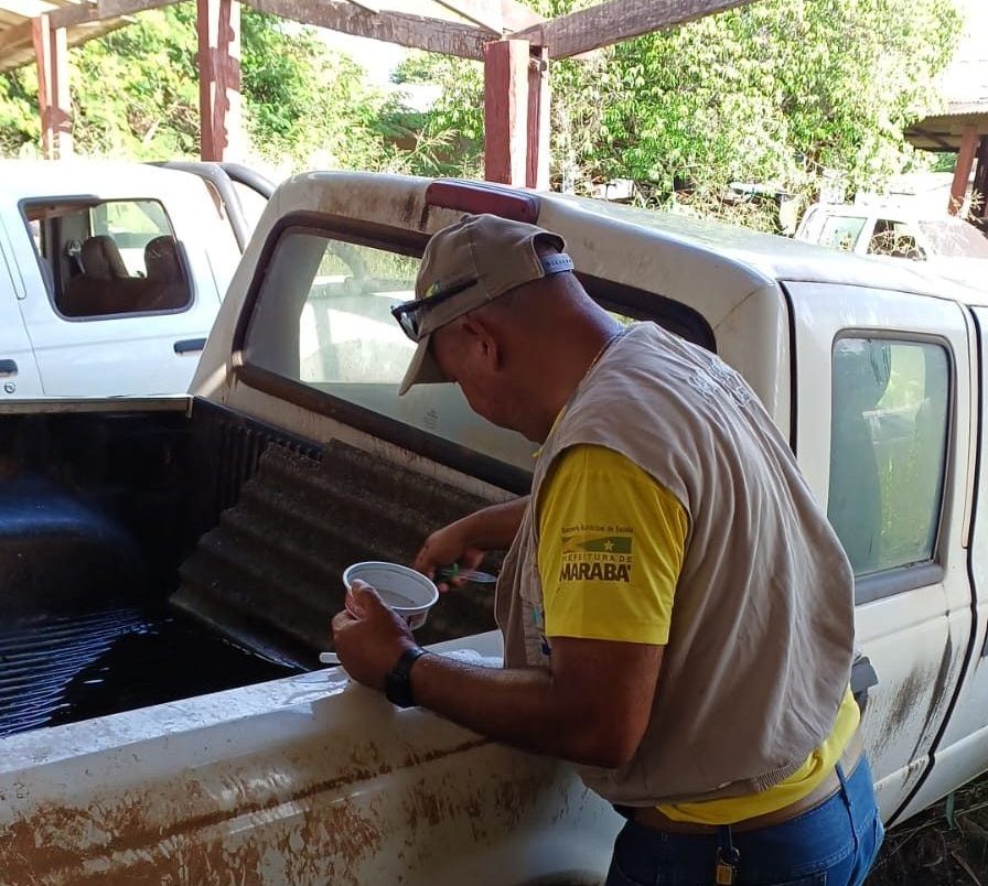 Saúde: Equipes de Endemias e Vigilância Ambiental atuam no combate à dengue em oficinas, ferros velhos e terrenos baldios