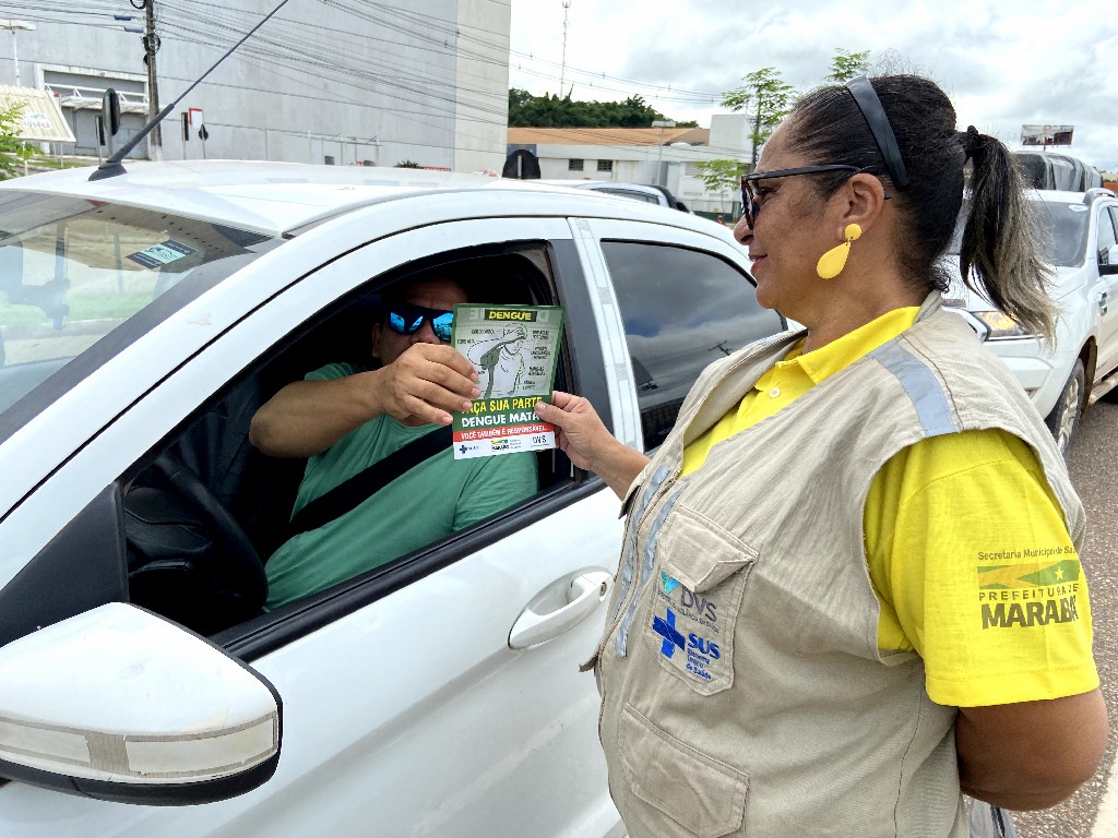 Saúde: Blitz educativa orienta população sobre o combate ao mosquito transmissor da dengue
