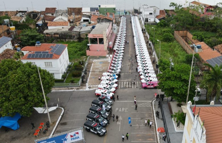 Cidade: Prefeito Tião Miranda acompanha Governador na entrega de viaturas em Marabá