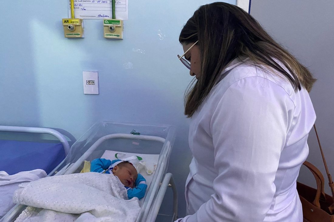 Saúde: No Dia do Obstetra, conheça Amanda Camarano, profissional que atua no HMI