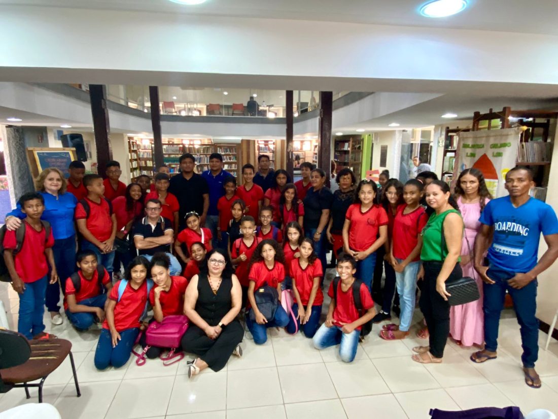 Mab111: Biblioteca Orlando Lobo promove roda de conversa entre alunos de Brejo do Meio e indígenas