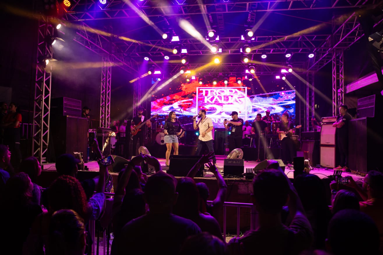Mab111: Na primeira noite de festa, população comemora aniversário de Marabá com show de Forrozão Tropykália