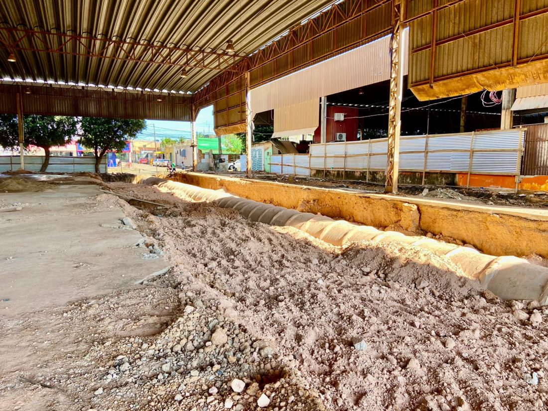 Obras: Começaram os trabalhos de revitalização da Feira do bairro Laranjeiras