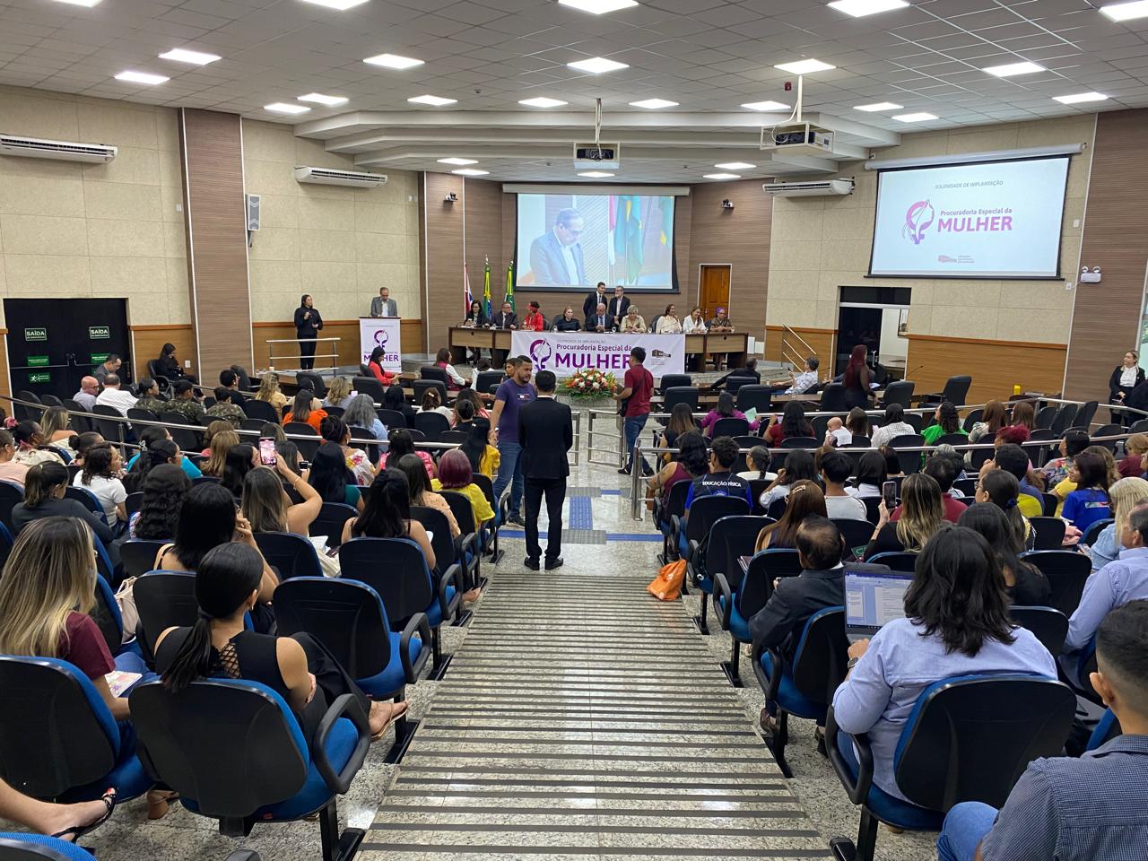 Cidadania: Seaspac e Comdim participam da cerimônia de implantação da Procuradoria da Mulher na Câmara Municipal