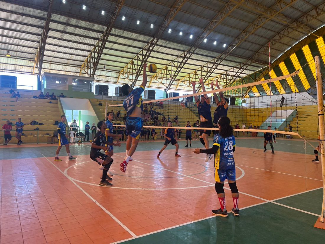 Semel: Ginásio Poliesportivo reúne amantes do esporte no Campeonato Marabaense de Vôlei