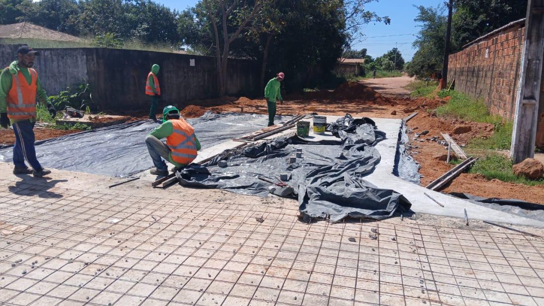Obras: Alameda do São Félix I ganha pavimentação em concreto armado