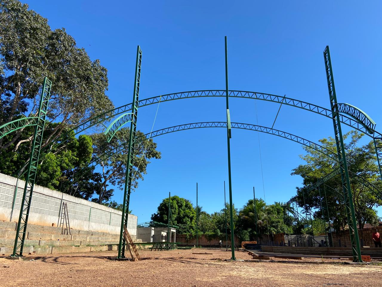 Obras: Escola Rui Barbosa, na Vila Murumuru, ganhará quadra coberta