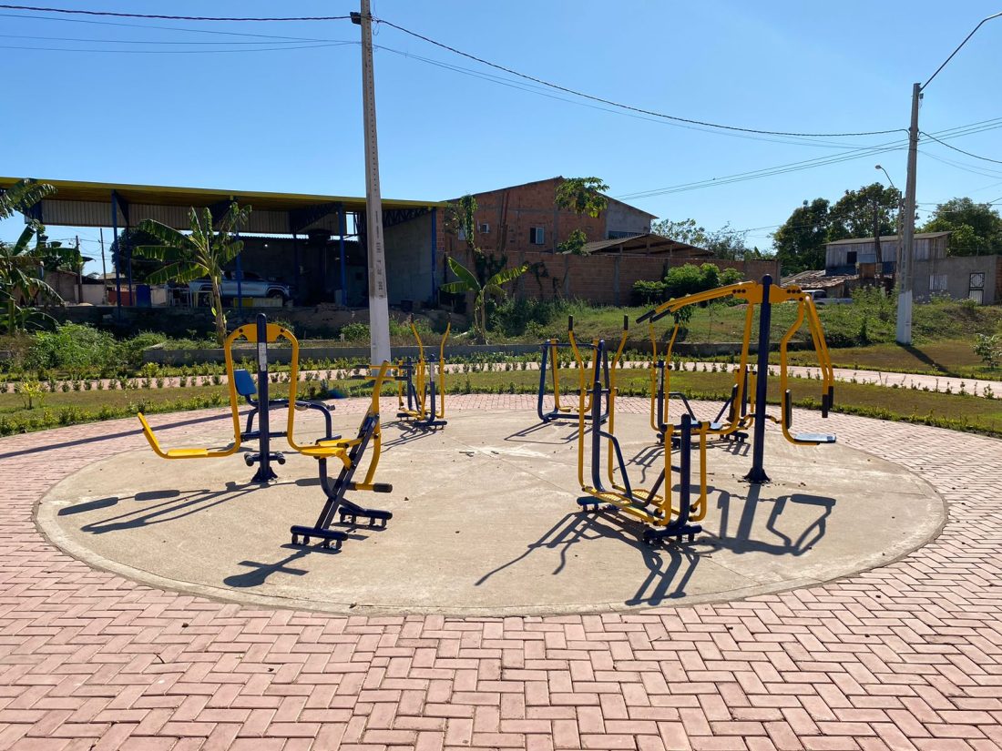 Cidade: Playground instalado no Parque Ambiental Vavazão agrada crianças e adultos