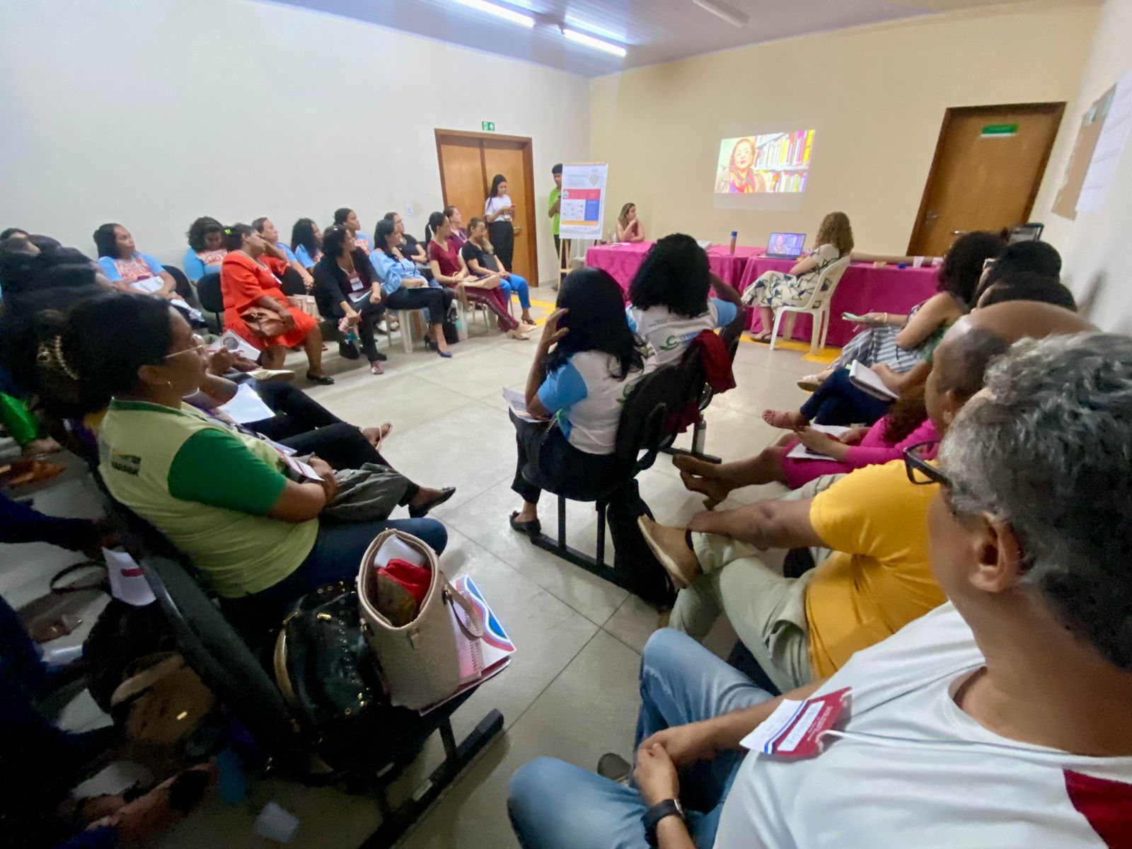 Seaspac: Profissionais dos CRAS recebem capacitação promovida pelo Cedaps e Vale