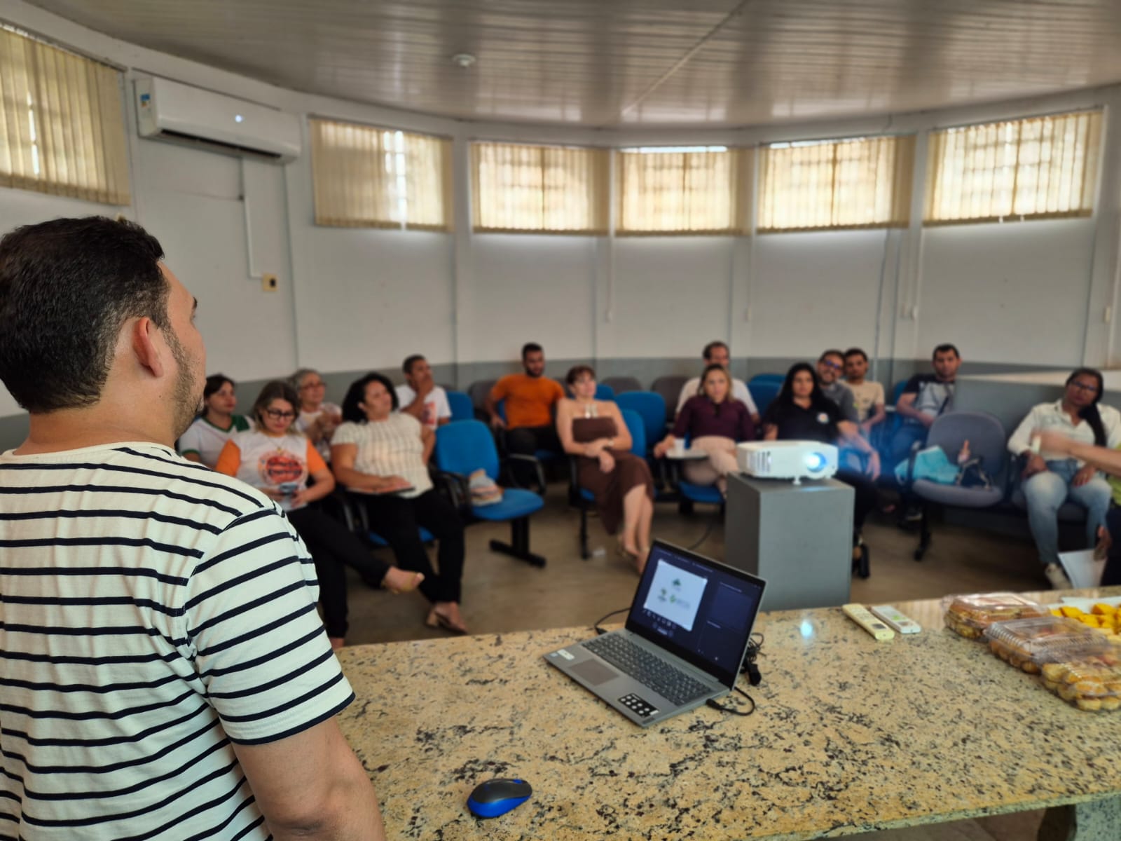 Turismo: Reunião do COMTUR debate sobre a APA do Canal Rio Tocantins