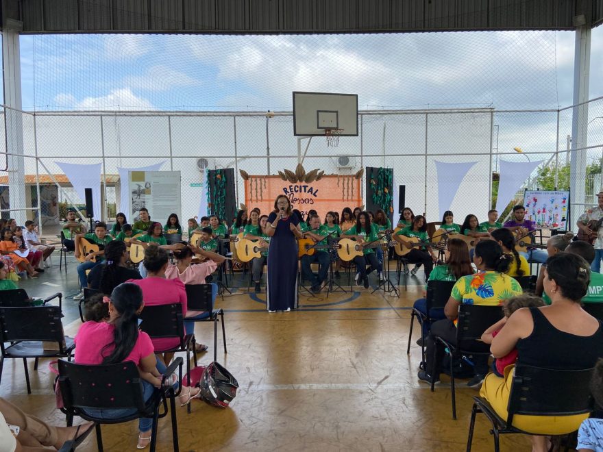 Casa da Cultura: Encerramento das atividades  na Praça da Juventude conta com apresentação do Recital Nossas Raízes