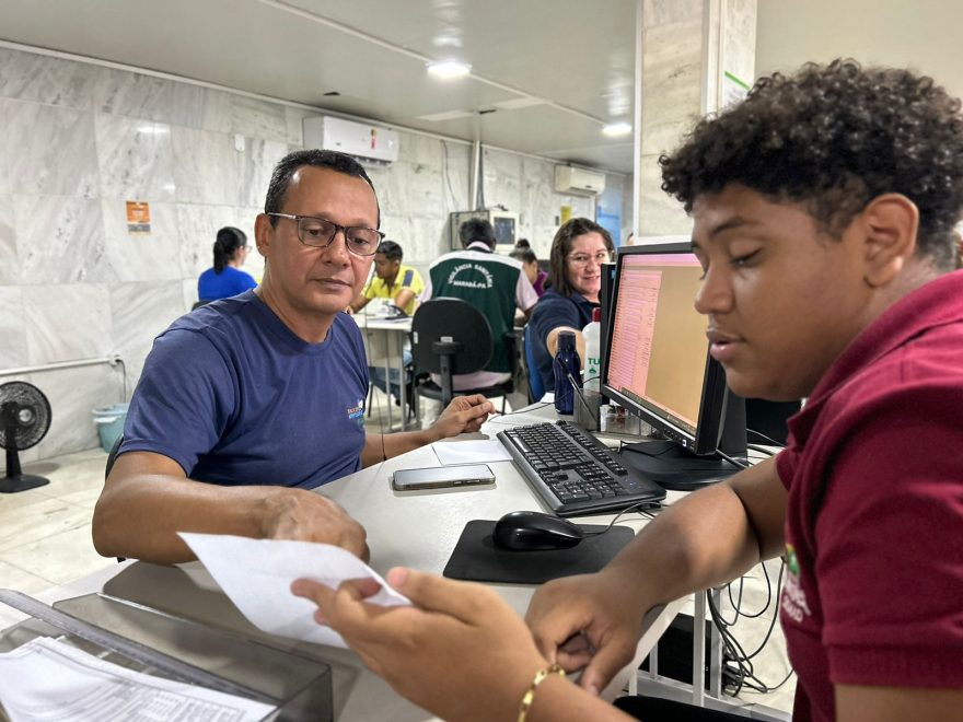 Sicom: Sala do Empreendedor auxilia MEIs na regularização do Simples Nacional  até 31 de janeiro