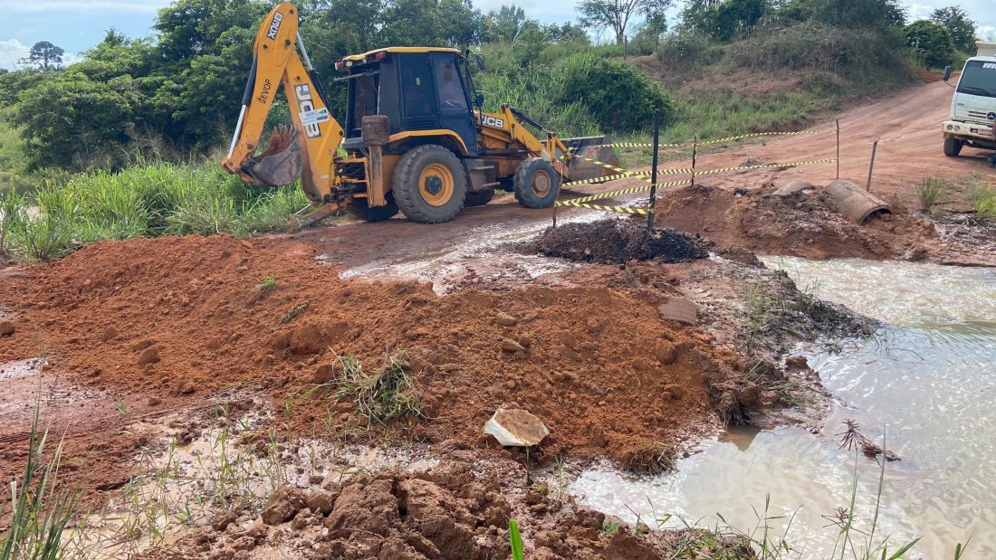Obras: Sevop faz recuperação de vias e drenagem em vicinais na região do Rio Preto