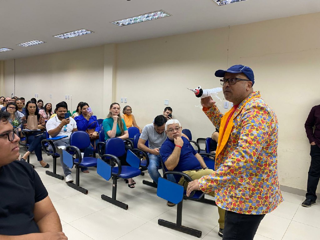 SMS: Profissionais da saúde recebem capacitação sobre diagnóstico e tratamento da dengue