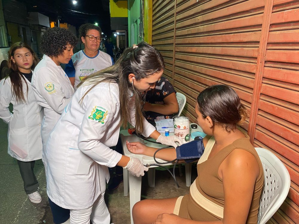 Extra muro: Equipe de Saúde faz atendimento aos desabrigados em consequência das enchentes em Marabá