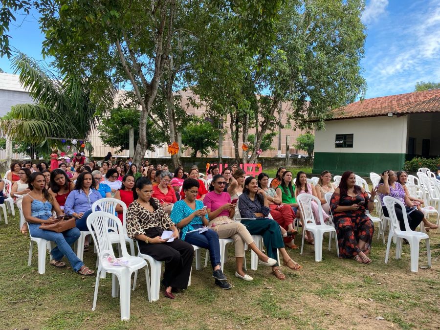 Dia Internacional da Mulher: Secretarias de Segurança e de Educação homenageiam servidoras por seu dia