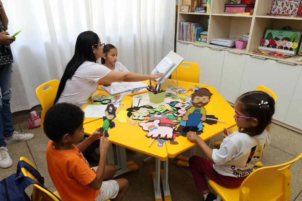 Semed: Dia Nacional do Braille é celebrado no Centro de Apoio Pedagógico à Pessoa com Deficiência Visual