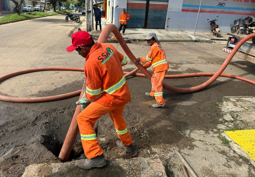 Saneamento: SSAM reforça limpeza de bueiros para evitar alagamentos