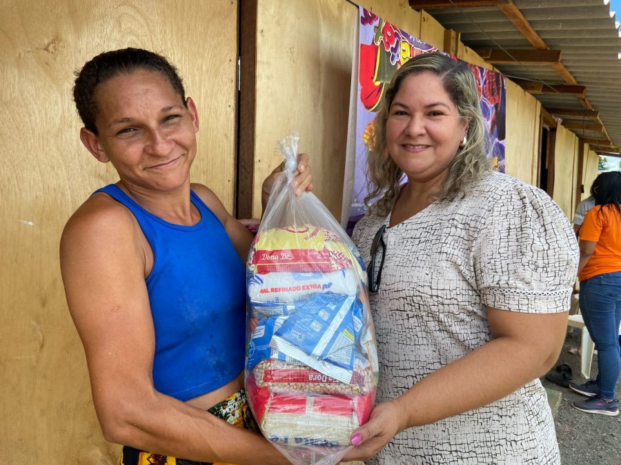 Cheia dos Rios: Defesa Civil e Seaspac entregam cestas básicas às famílias nos abrigos