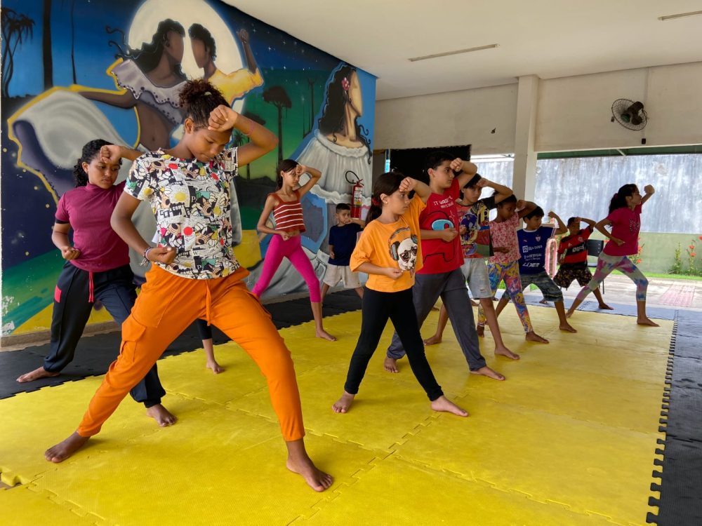 FCCM: Mais de mil alunos participam das atividades culturais e esportivas na Praça da Juventude