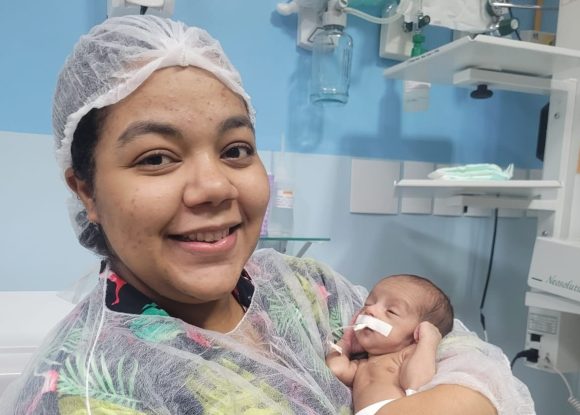 Dia das Mães: O amor essencial desde o leite materno à nutrição das mães