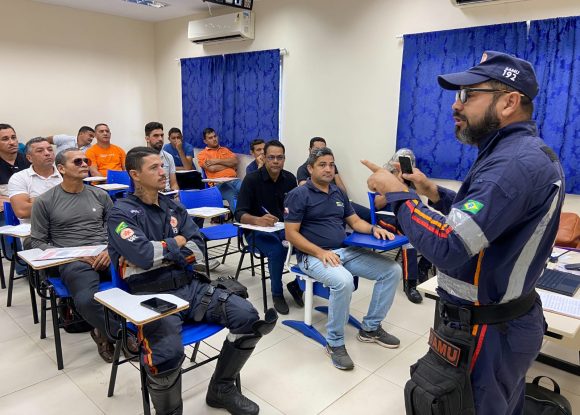 SMS: Motoristas que atuam na área da saúde no município recebem capacitação do SAMU