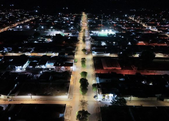 Ilumina Marabá: Avenida Tocantins recebe novas luminárias de LED