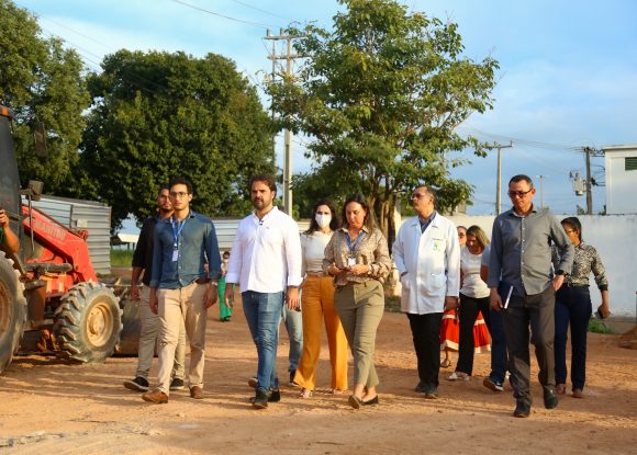 Gestão: Prefeito Toni Cunha e representantes do Tribunal de Contas dos Municípios visitam obras do novo Pronto-Socorro