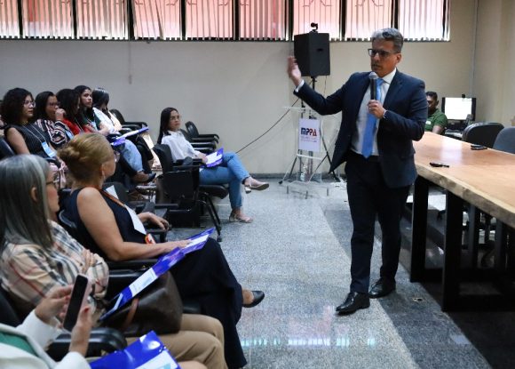 Gestão: Procon promove capacitação para implantação do Núcleo de Apoio ao Superendividado