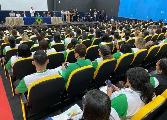 Educação: Semed realiza curso de capacitação para cozinheira escolar