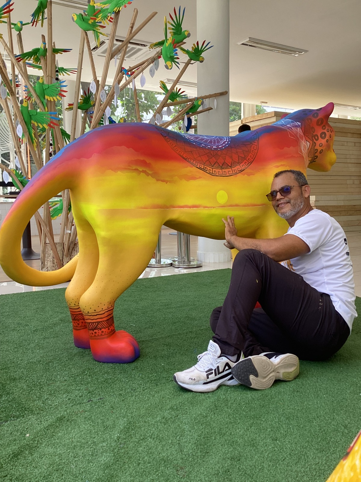 Bino Sousa, artista marabaense